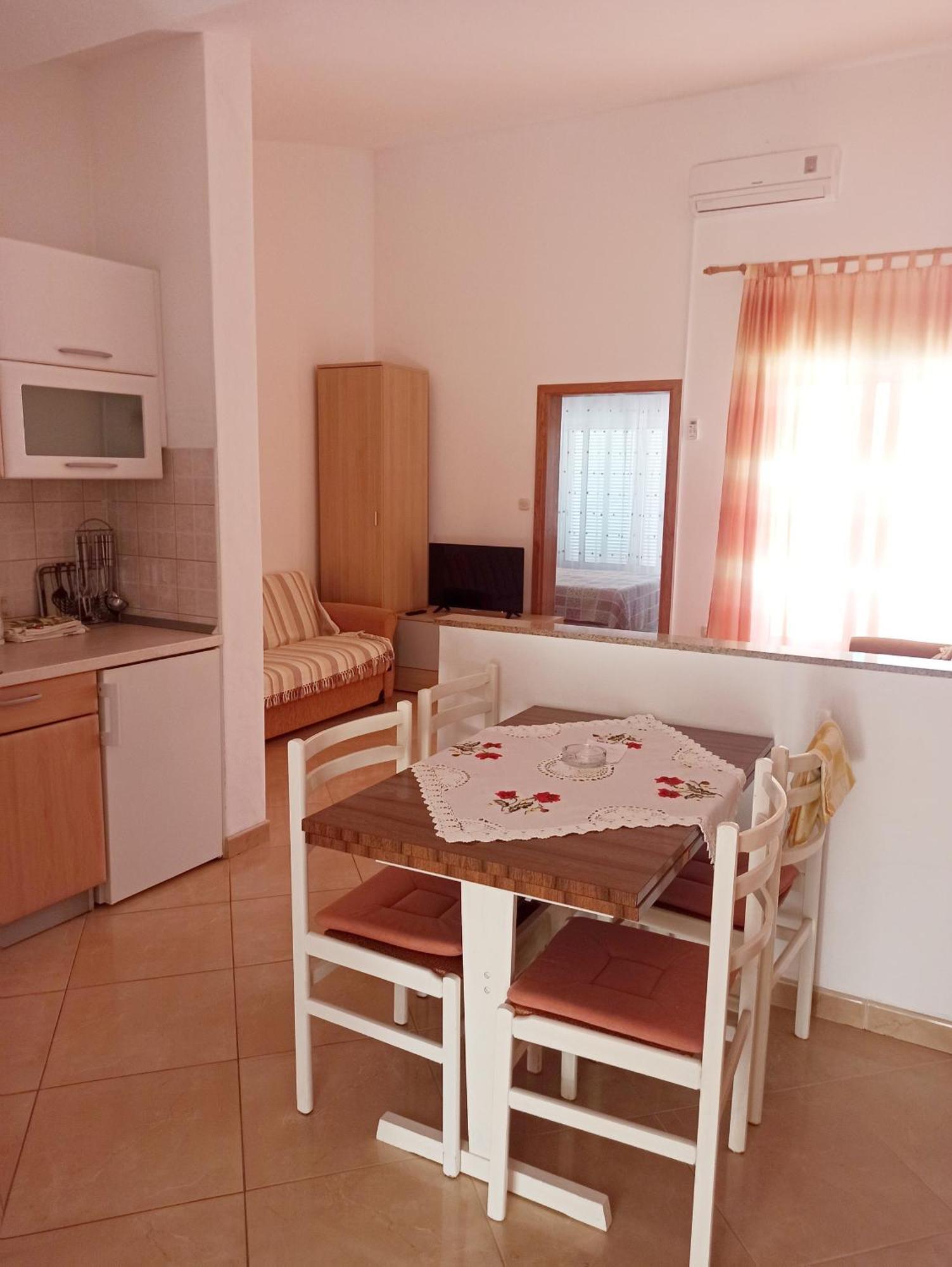 Apartments By The Sea Podgora, Makarska - 2593 Exterior photo